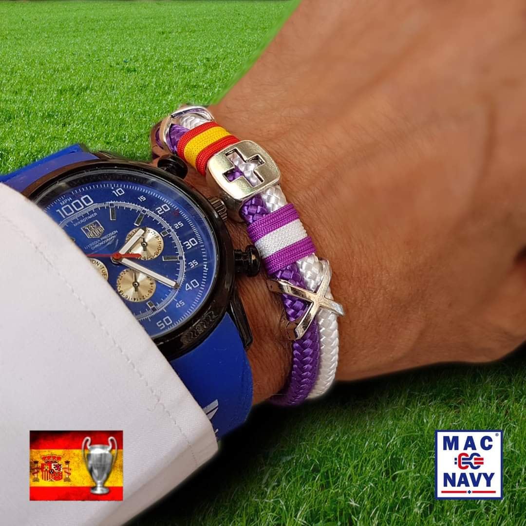 Pulsera blanca y morada macnavy